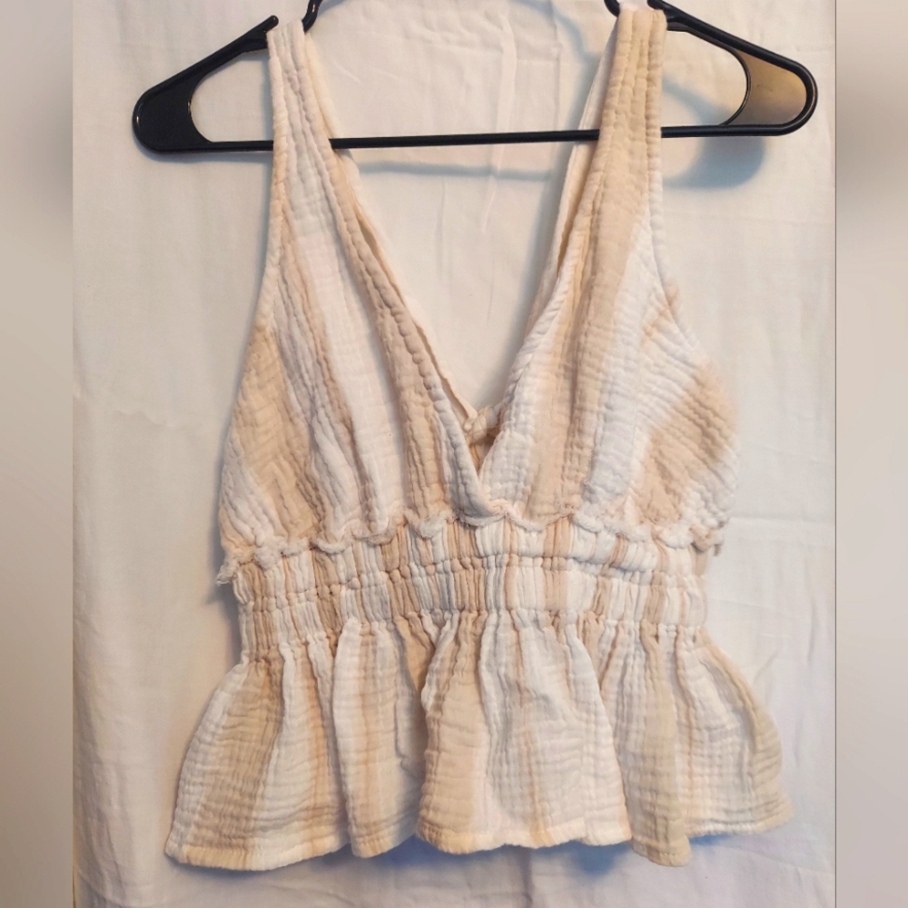 Beachy linen halter